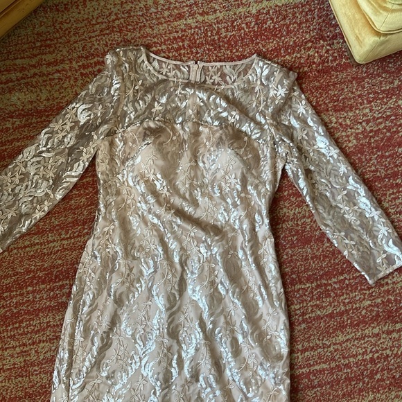 Sequin and embroidered maxi dress/ special occasion - Picture 2 of 4